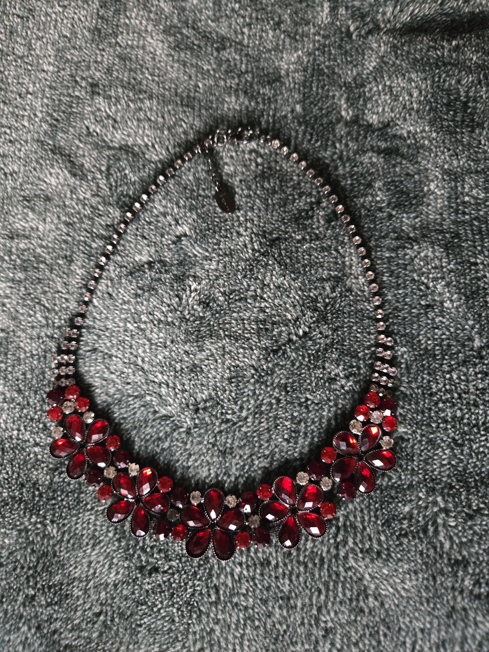Bisou Bisou Red Crystal Floral Statement Necklace 💋❤️